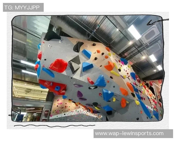 实时新闻深圳攀岩队战术探讨聚焦攀岩运动的技巧与策略分析